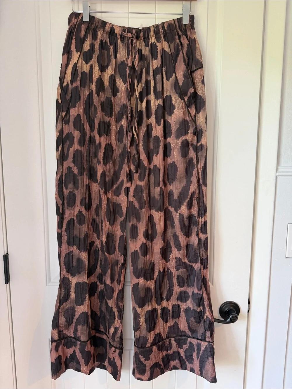 NWT Free People All Out Satin Brown & Black Leopard Wide-Leg Pants  M